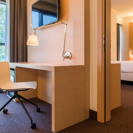 Four Points By Sheraton Venice 4*